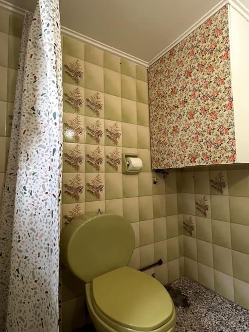 Ampa'S Home Атина Екстериор снимка