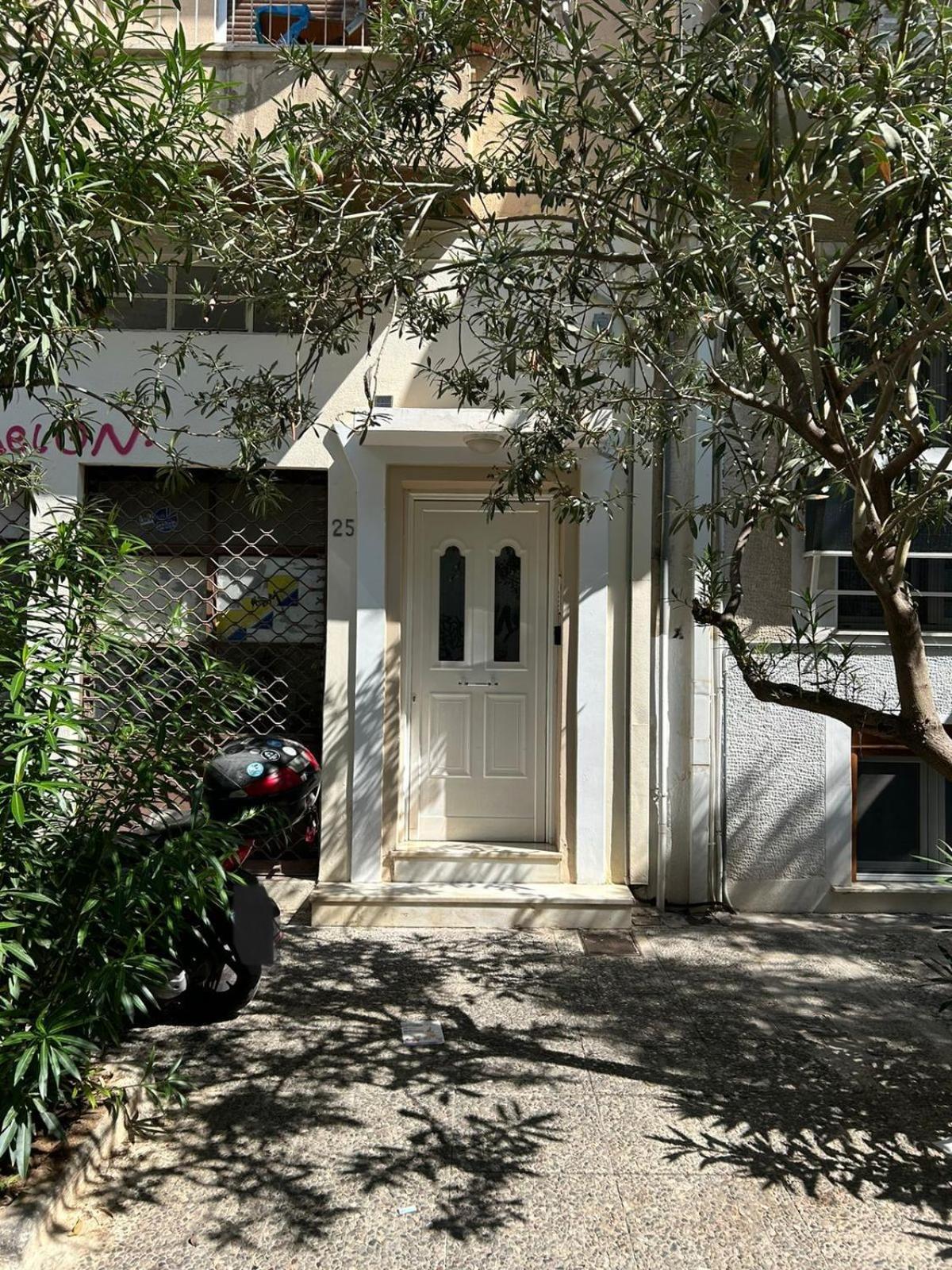 Ampa'S Home Атина Екстериор снимка